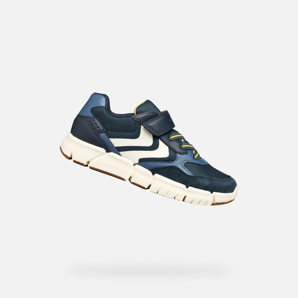 Levně Tmavě modré chlapecké tenisky Geox Flexyper - 28