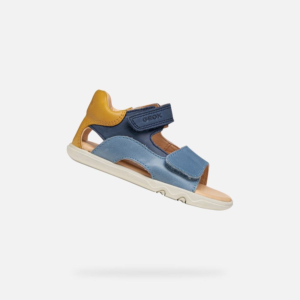 Levně Modré chlapecké barefoot sandály Geox Sandal Steppieup - 20
