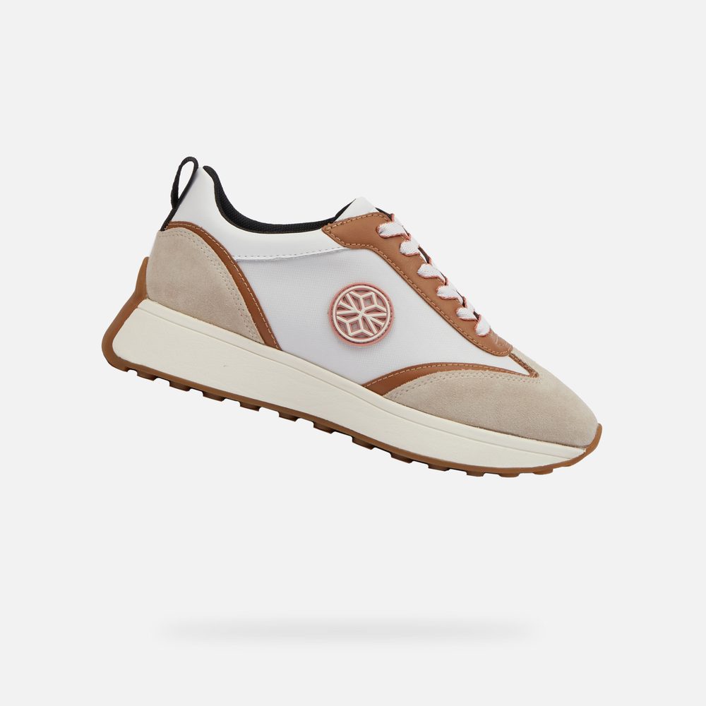 Béžové dámské tenisky Geox Amabel - 36