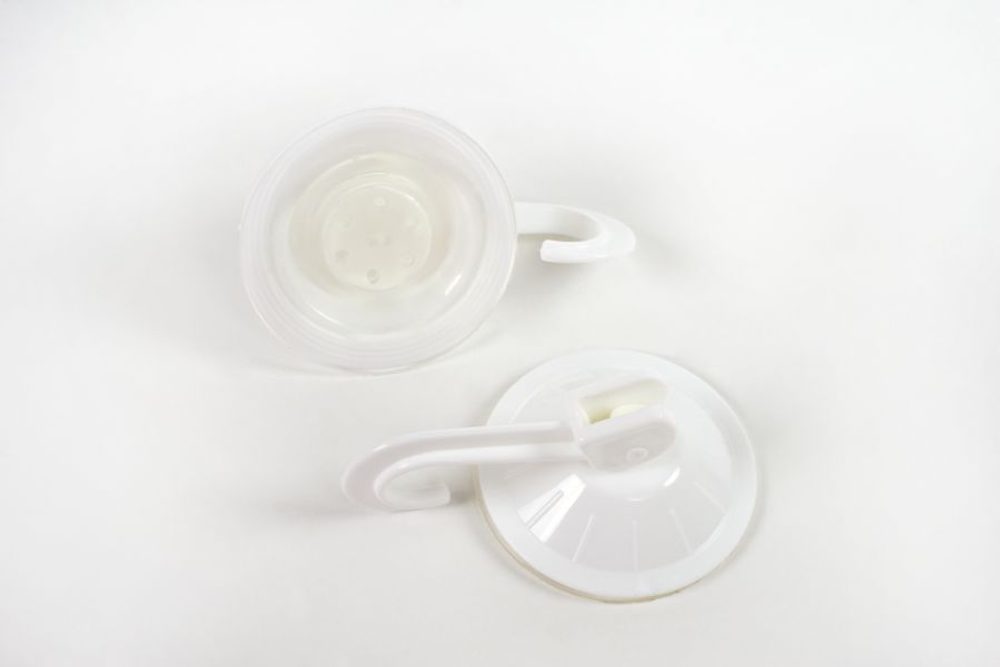 Levně háček s přísavkou- 2ks-d4,5cm s páčkou, plast