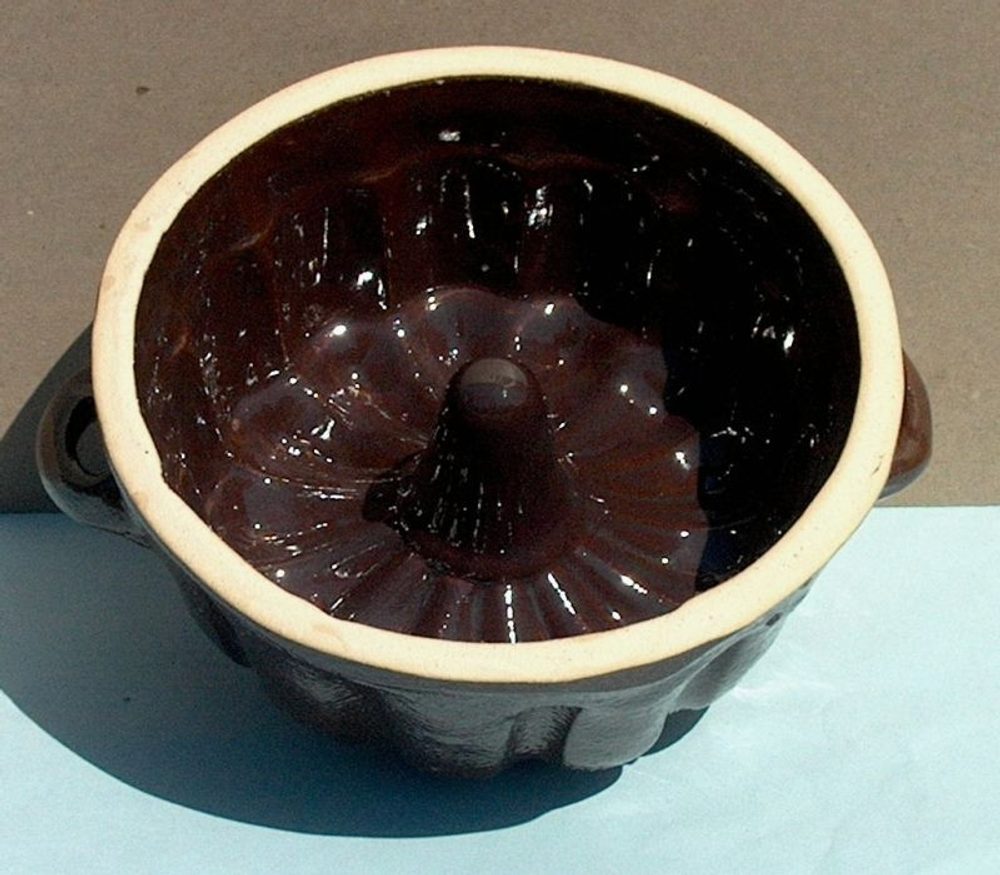 Levně bábovka d23cm, 1,5l malá, keramika