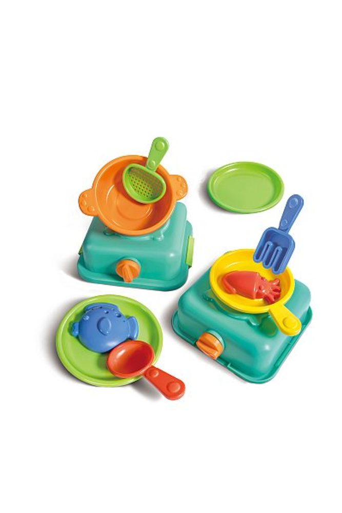 Levně Hape Hračky na písek - Sada bábovek Set Šéfkuchaře