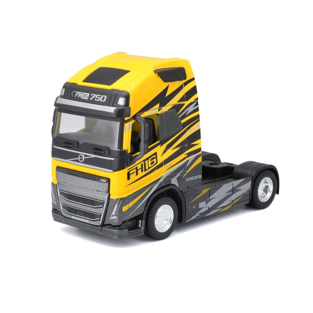 Levně Bburago 1:43 Haulers Custom Cabs Volvo FH16 Globetrotter 750 XXL Yellow