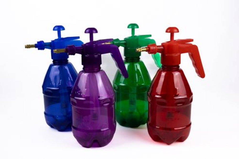 Levně rozprašovač 1,5l tlakový 2barvy transp.