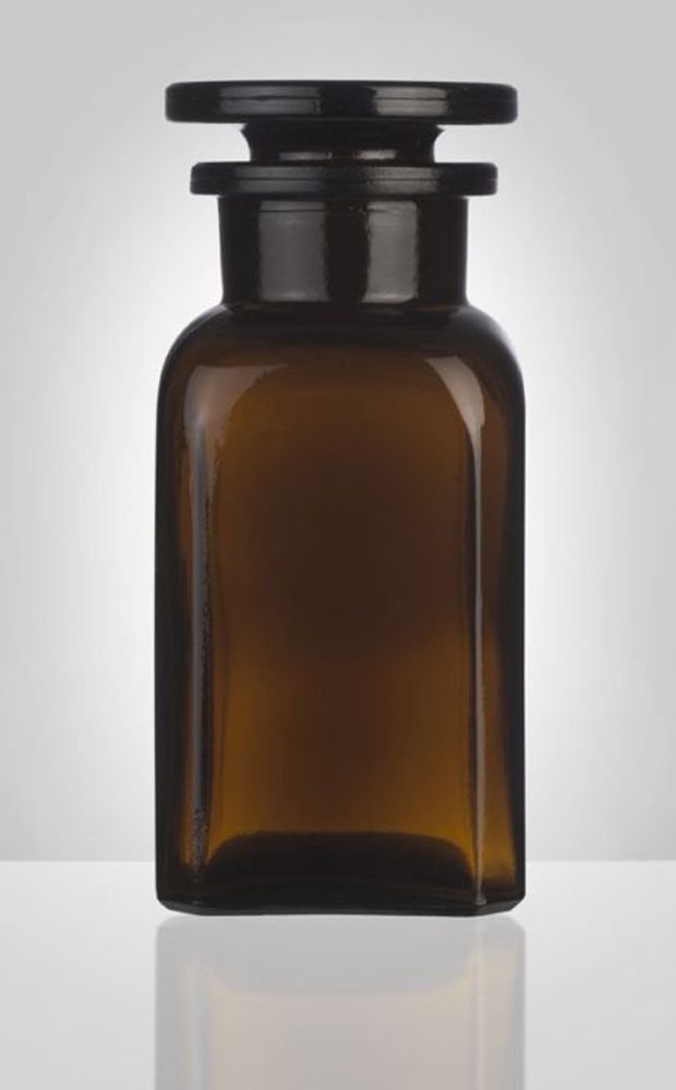 Levně dóza-prachovnice 100ml-čtv.hnědá, zabr.víko, sklo