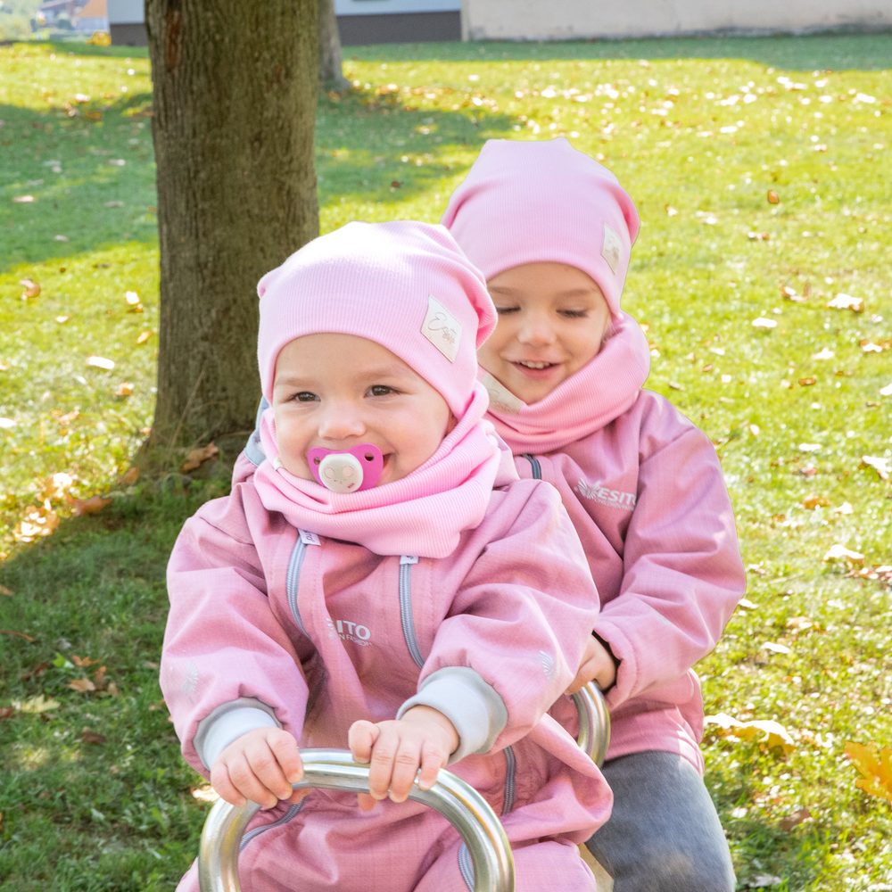 ESITO Žebrovaná čepice spadená Color Pink - růžová