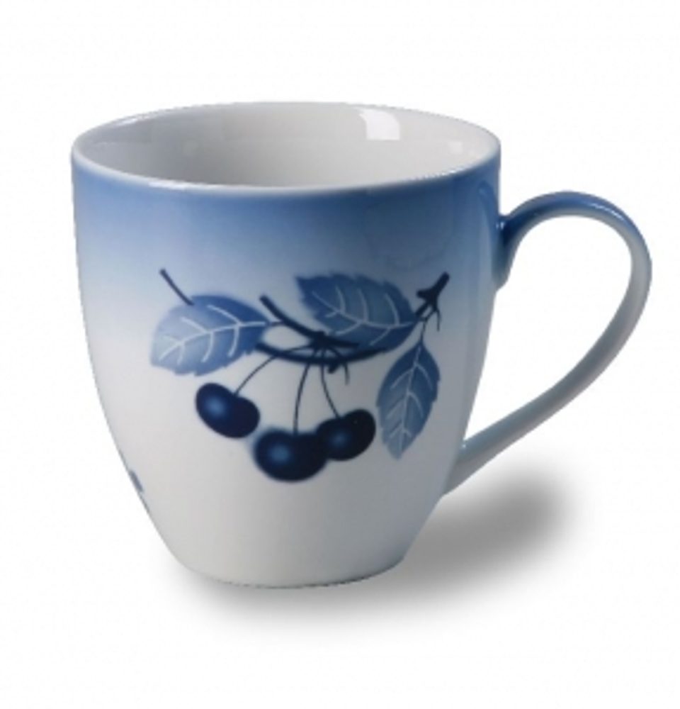 Levně hrnek 670ml KLÁRA, modré třešně, čes.porcelán