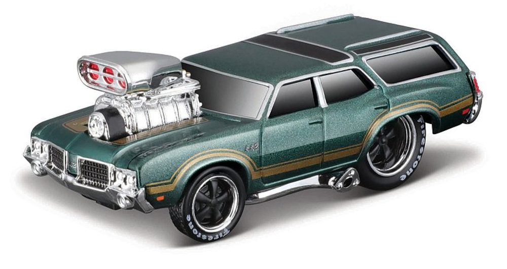 Levně Maisto - Muscle Machines - 1970 Oldsmobile Vista Cruiser, 1:64