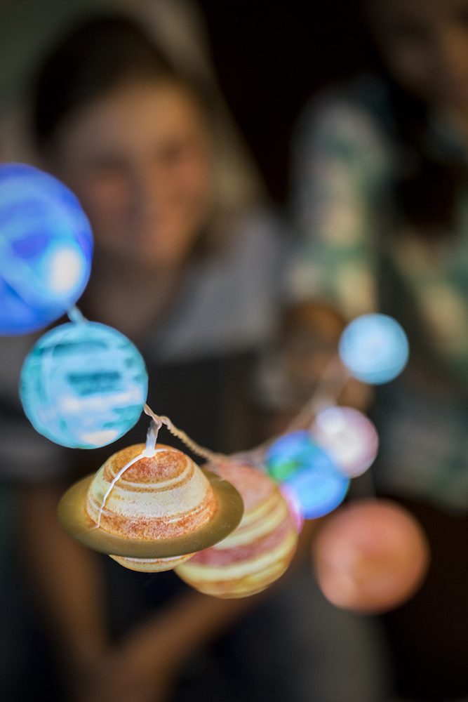 Svítící mini planetárium (obrázek 2)