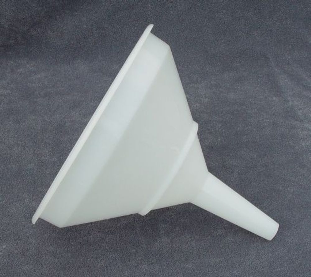 Levně nálevka d30cm-trychtýř,plast