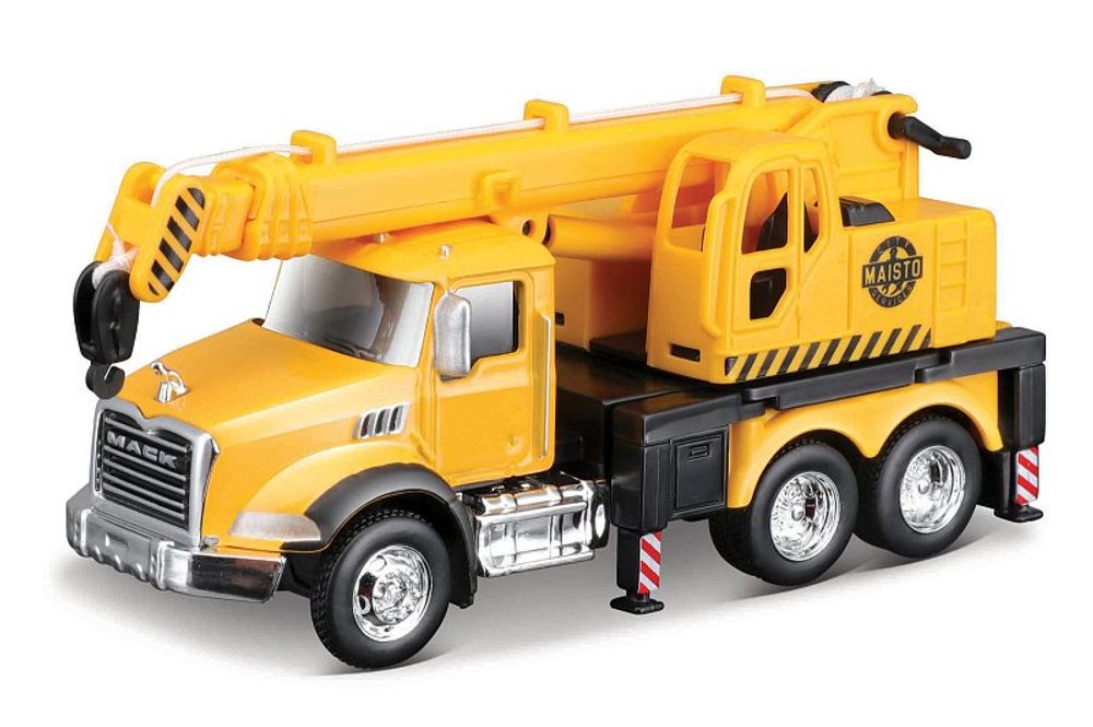 Levně Maisto - Mack Granite trucks, jeřáb