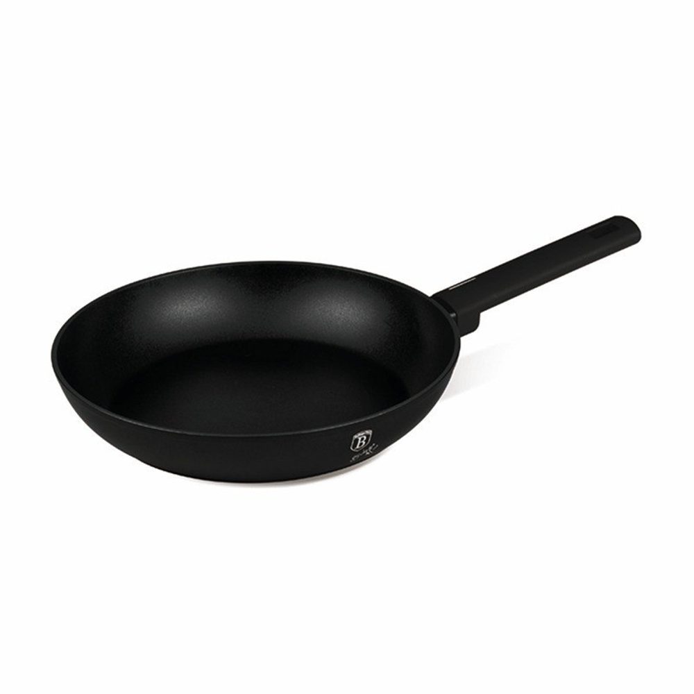 Levně BERLINGERHAUS Pánev s titanovým povrchem 24 cm Matte Black Collection BH-8170
