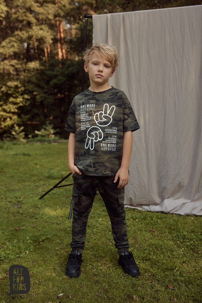 Levně All for kids Chlapecké maskáčové tepláky s bočními kapsami - 104/110