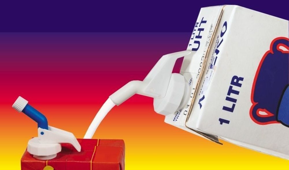 Levně zátka TETRAPACK s nálevkou