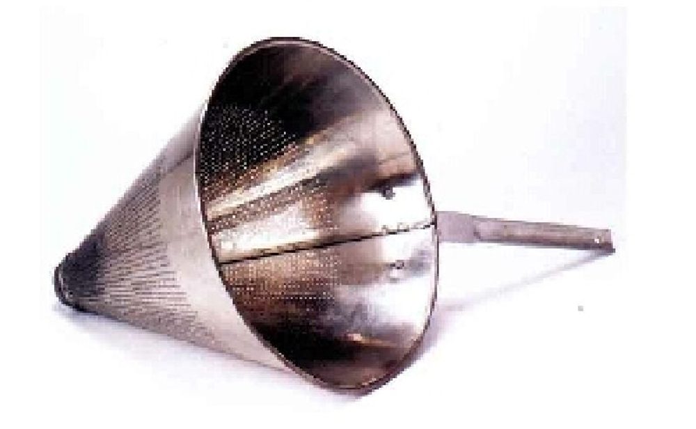 Levně cedník d29cm špičák, pocínovaný