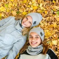 Unuo, Dětská čepice fleecová Homeless, Meruňková, Fantazie