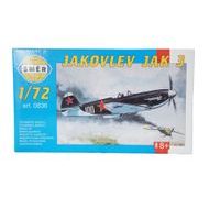 Chance Voughut F4U-1 Corsair