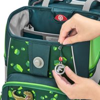 Školní aktovka Step by Step SPACE SHINE, Shark Dexter - 5 dílný set, AGR certifikát