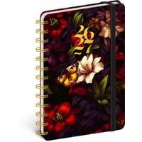 NOTIQUE Spirálový 18měsíční diář Petito – Rudé květy 2026/2027, 13 x 18 cm