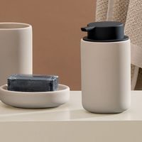 KELA Koš na prádlo sedací Malaga kov světle šedý 39,5x29,5x57,5cm KL-23965