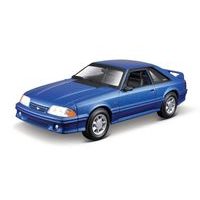 Maisto Maisto - 1993 Ford Mustang SVT Cobra, metal modrá, assembly line, 1:24