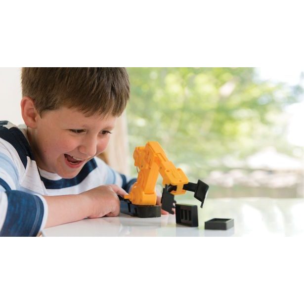 Motorizované robotické rameno