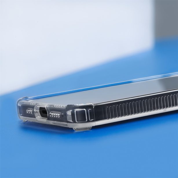 Hama Extreme Protect, kryt pro Apple iPhone 15, materiál D3O®, nežloutne, průhledný