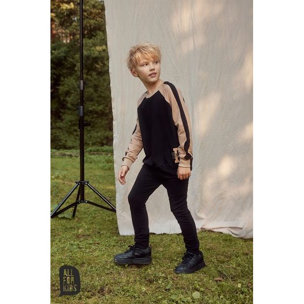 Chlapecké tepláky černé