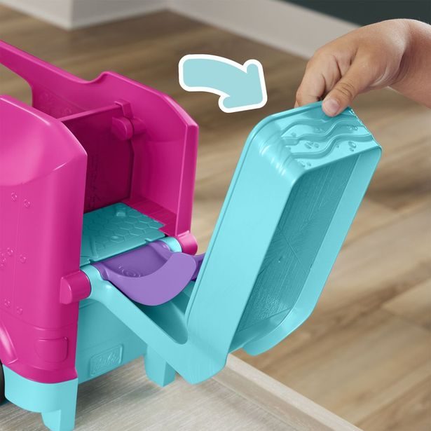 FP LP BARBIE KARAVAN SNŮ SE SVĚTLY A ZVUKY