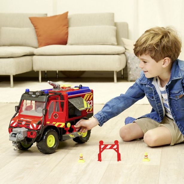 Hasičské auto Unimog U530 50 cm, světlo, zvuk