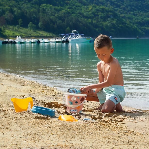 Kyblíček Pacific s příslušenstvím 17 cm