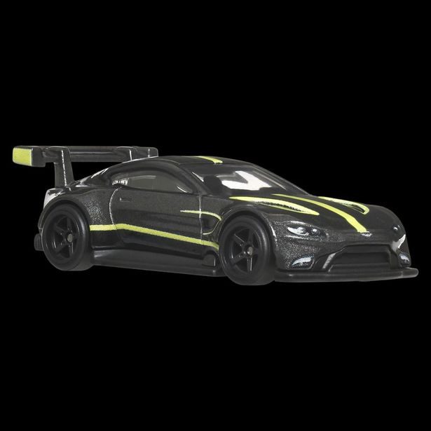 Hot Wheels prémiové auto - car culture - Aston Martin Vantage GTE