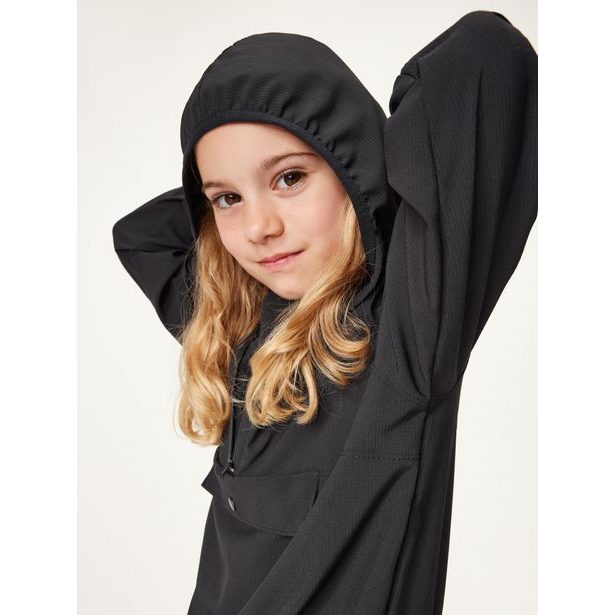 Unuo, Dětská větrovka, Černá