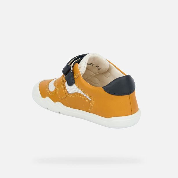 Žluté chlapecké barefoot tenisky pro první kroky Geox Steppieup