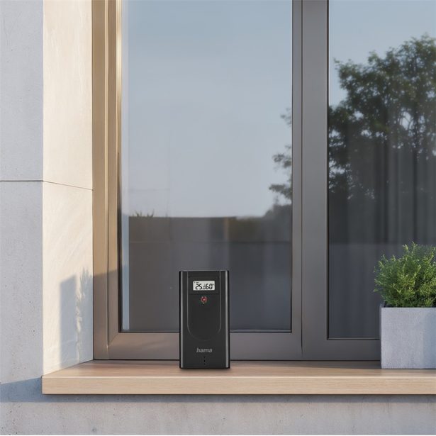 Hama Usedom, meteostanice, bezdrátový senzor, barevný VA displej, síťový zdroj, baterie