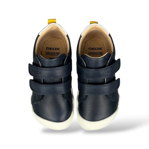 Tmavě modré chlapecké barefoot tenisky Geox Steppieup