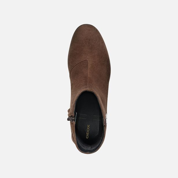 Tmavě hnědá dámská kotníková obuv Geox Walk Pleasure 55