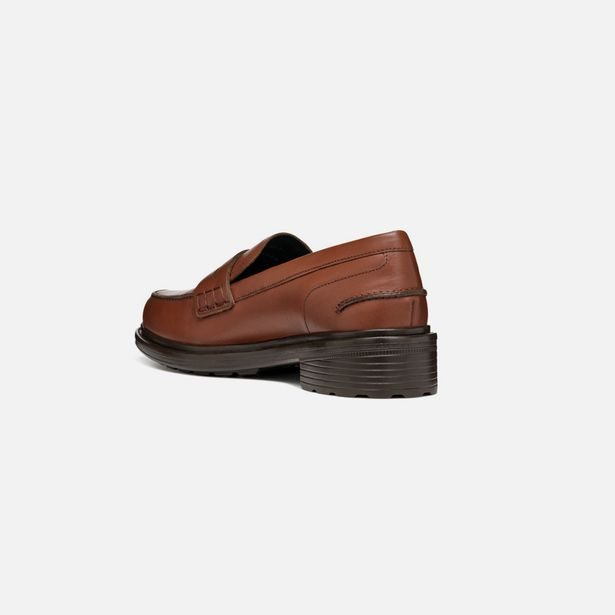 Hnědé dámské mokasíny Geox Walk Pleasure