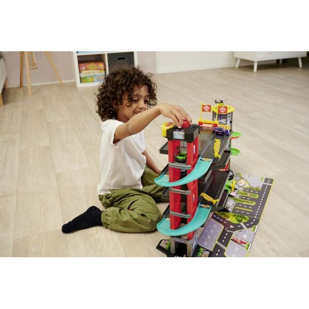 Garáž Parking, 4 podlaží