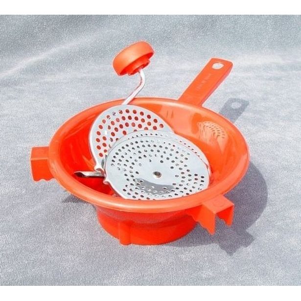 strojek d23 GRAND pasírovací,plast+NR