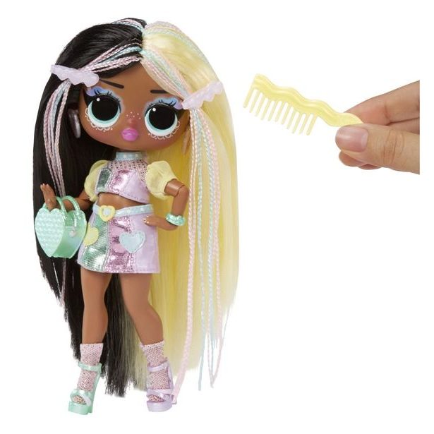 L.O.L. Surprise! Tweens panenka, série 4 – Darcy Blush