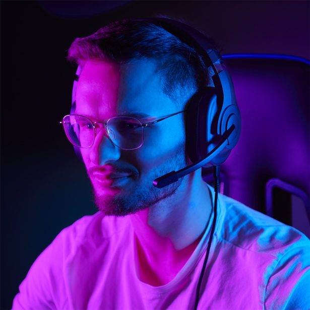 uRage gamingový headset SoundZ 100 V2