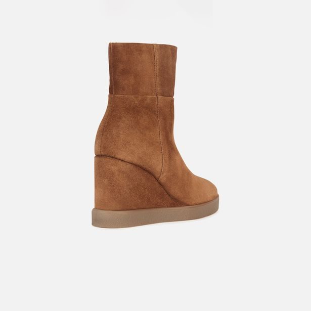 Hnědá dámská kotníková obuv Geox Elidea Wedge