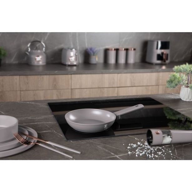 BERLINGERHAUS Pánev s titanovým povrchem 20 cm Taupe Collection BH-8082