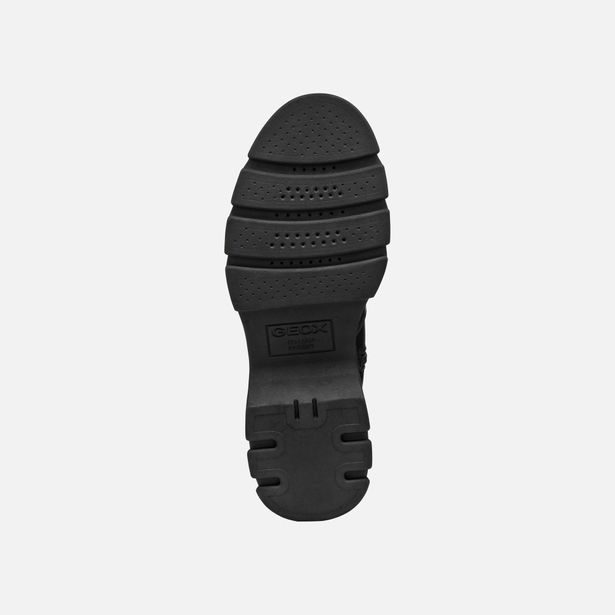 Černá dámská kotníková obuv Geox Pluette