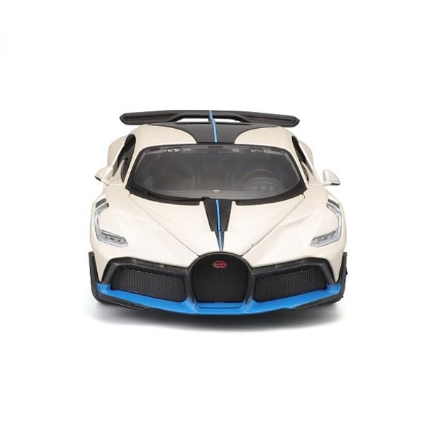 Maisto Maisto - Bugatti Divo, metal bílá, 1:24