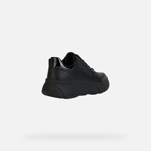 Černé dámské tenisky Geox Nebula 2.0 X