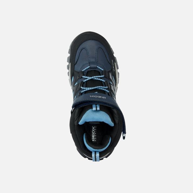 Tmavě modré chlapecké tenisky Geox Montrack B ABX