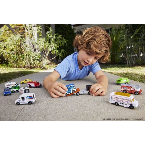 HW PRÉMIOVÉ AUTO - POPULÁRNÍ AUTíČKO ASST