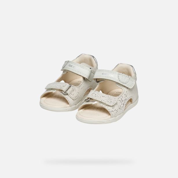Bílé dívčí sandály pro první krůčky Geox Sandal Macchia Gir